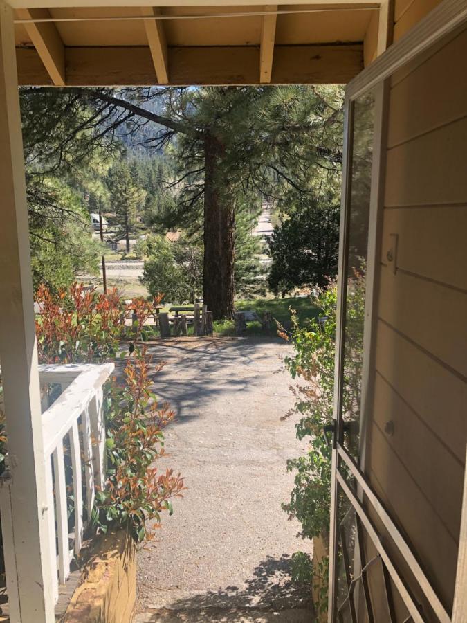 Mountain View Cabins Wrightwood Εξωτερικό φωτογραφία
