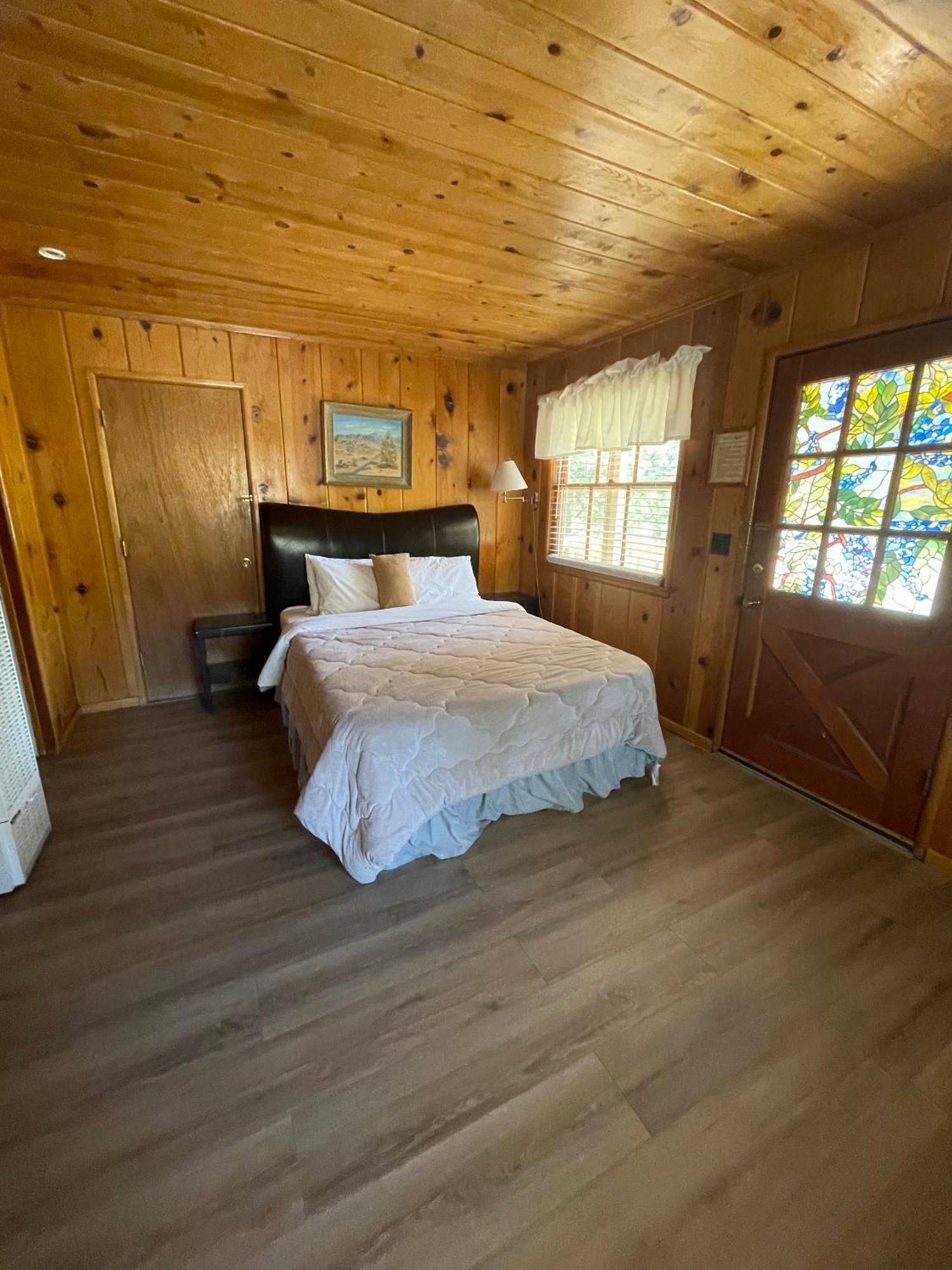 Mountain View Cabins Wrightwood Εξωτερικό φωτογραφία